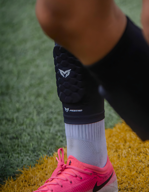 MAESTRO Shin Guards — Black